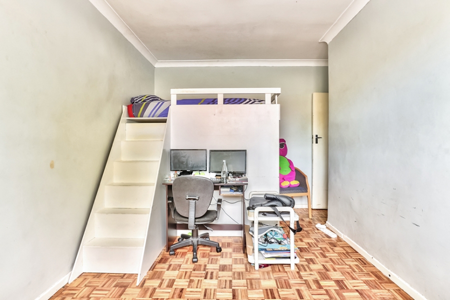 3 Bedroom Property for Sale in Wynberg Upper Western Cape